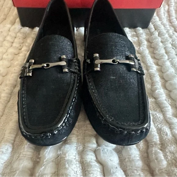 NEW Donald J Pliner Loafers - Picture 7 of 10